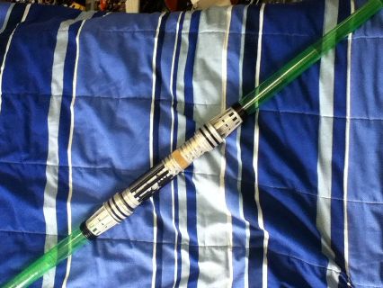 double bladed lightsaber toy