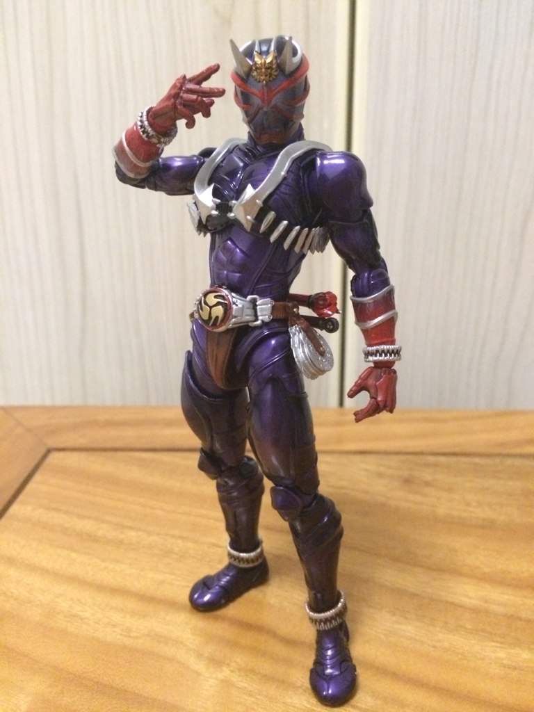 shf 假面骑士响鬼 (真骨雕)