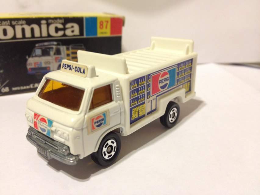 Tomica | Wiki | Toys Amino